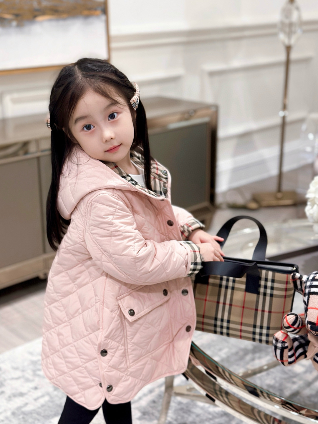 ceab6dad8ed3967580bf789670448548_1760929981_4252.jpg